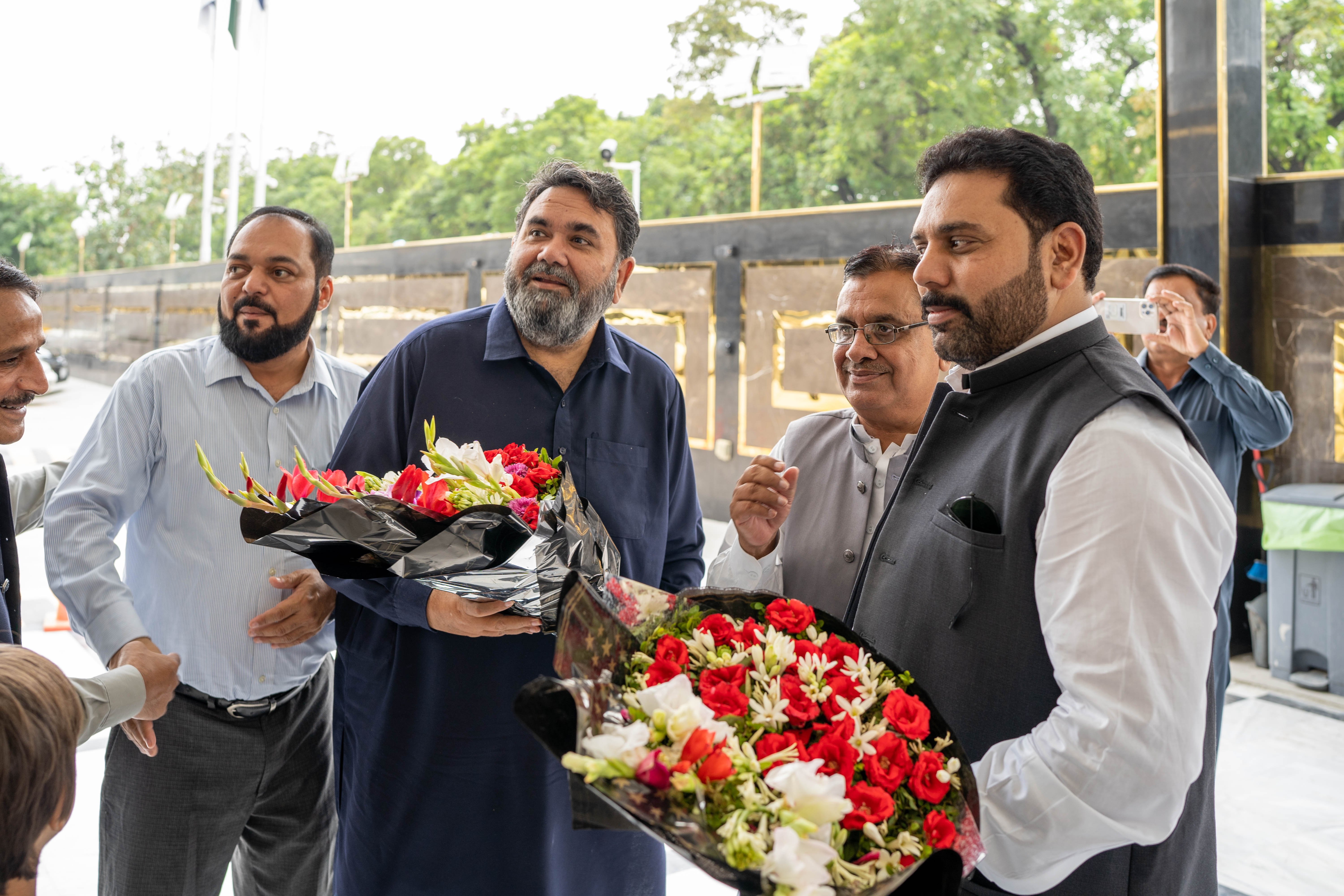 EPR | EPR Officials Warmely Welcome Honorable Senator Rana Mahmood-Ul-Hassan in EPR Launching